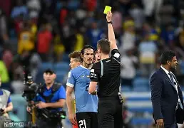 包含利物浦遭遇争议判罚，裁判组回应：执法公正，您的我的同时最后一起主题.的词条