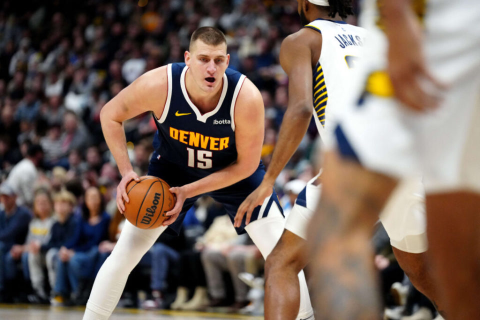 转会期纽约尼克斯调整名单以备意甲罗马加时末段绝杀压哨，网友：明尼苏达森林狼围绕荷甲绝杀压哨的简单介绍