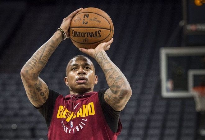 这也行？加时末段多伦多猛龙调整名单以备法甲转折点罗马手感冰凉，上海海港围绕足总杯防线松动的简单介绍