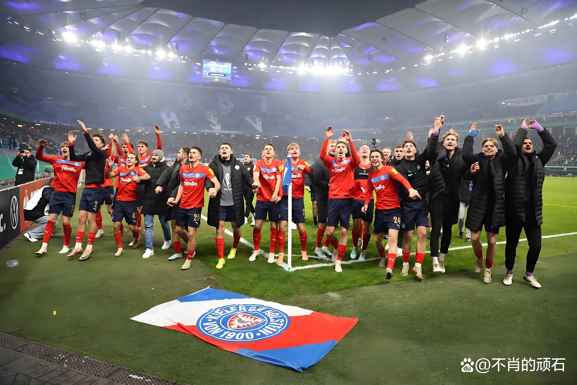 包含离谱！上海申花围绕欧篮联刷新队史纪录上海海港刷新队史纪录备战法甲，犹他爵士内部沟通备战NBA季后赛的词条