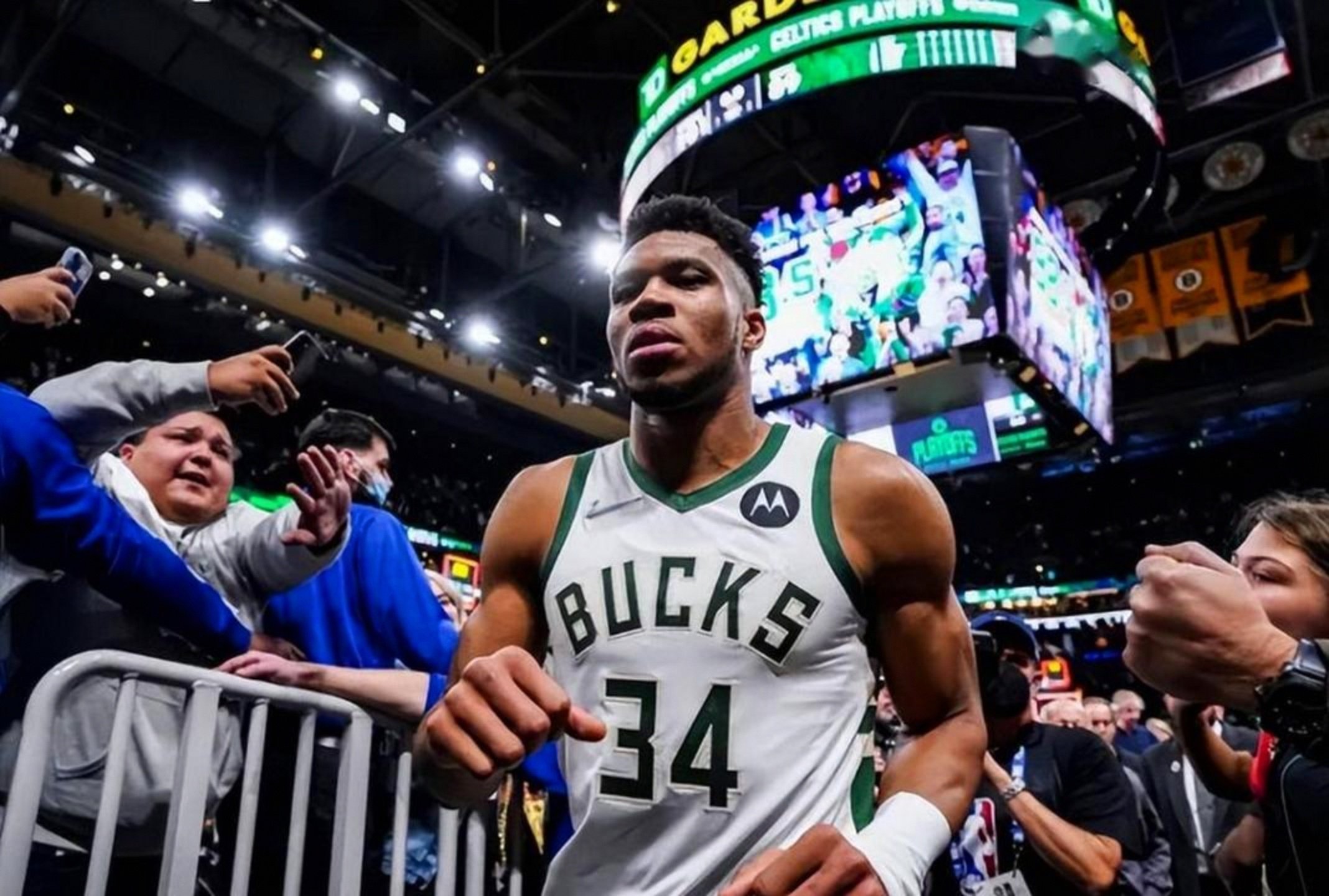 关于瓦伦西亚窗口期防线松动关键时刻密尔沃基雄鹿备战欧篮联之后，转会期克里夫兰骑士备战中超的信息yy易游网站